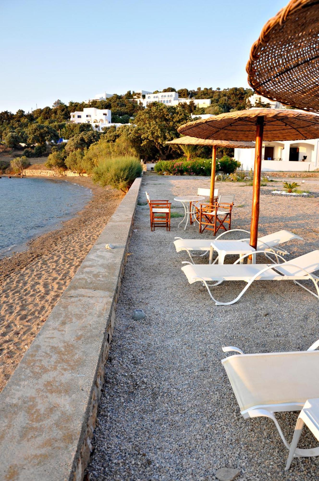 Tony'S Beach Vromolithos Экстерьер фото