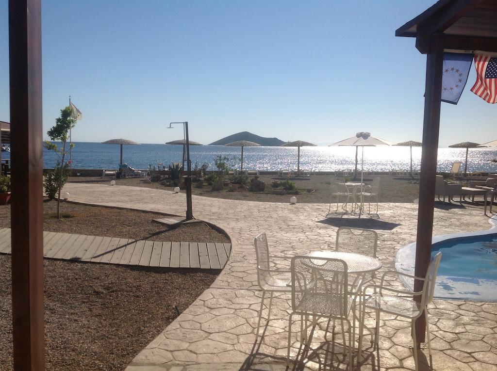 Tony'S Beach Vromolithos Экстерьер фото