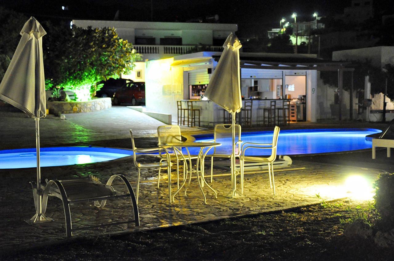 Tony'S Beach Vromolithos Экстерьер фото