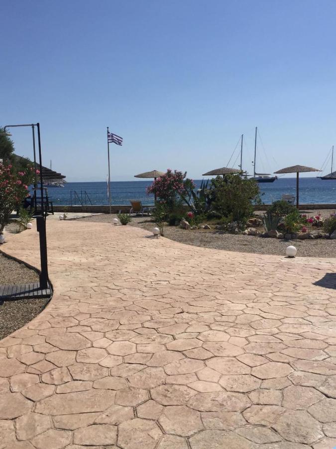 Tony'S Beach Vromolithos Экстерьер фото